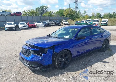 2024 Honda Accord Hybrid Sport-L z USA, uszkodzony, nr VIN 1HGCY2F72RA017719